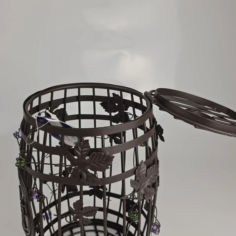 Wine Barrel Cork Cage Metal Grapevine Beaded Holder Epic Products New With Tags